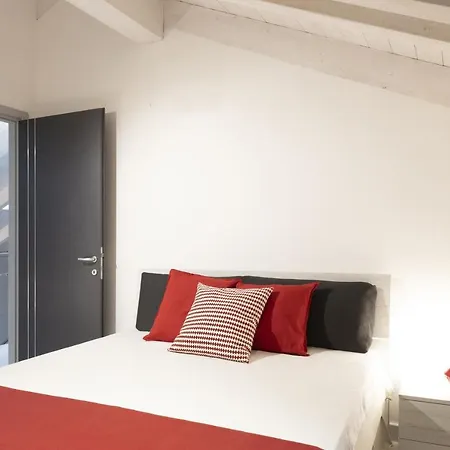 Alba-asti-langhe Con Vigna, Patio E Piscina Vinchio