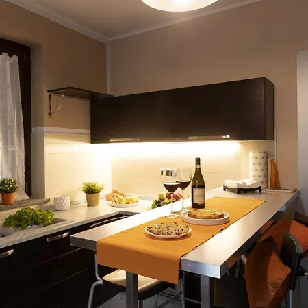 Alba-asti-langhe Con Vigna, Patio E Piscina * Vinchio