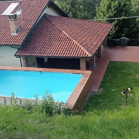 Villa Alba-asti-langhe Con Vigna, Patio E Piscina *